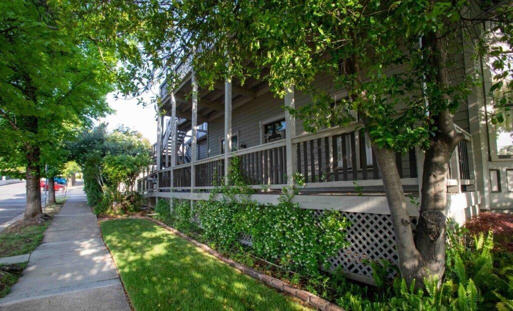 property viewer photo 40