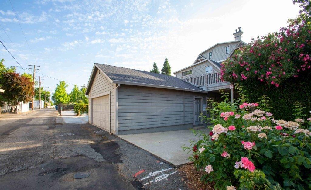 property viewer photo 42