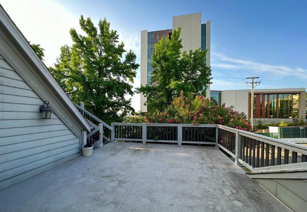 property viewer photo 48