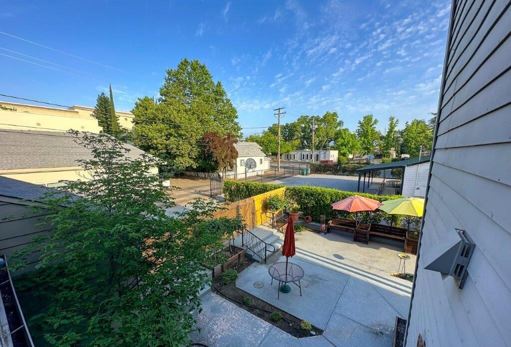 property viewer photo 49