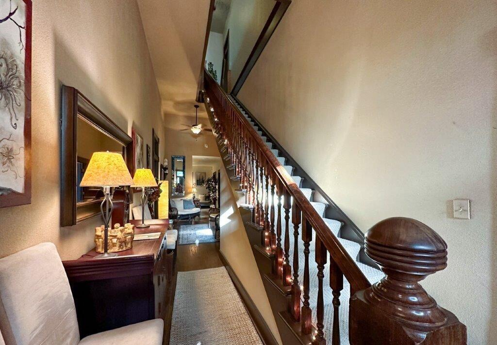 property viewer photo 8