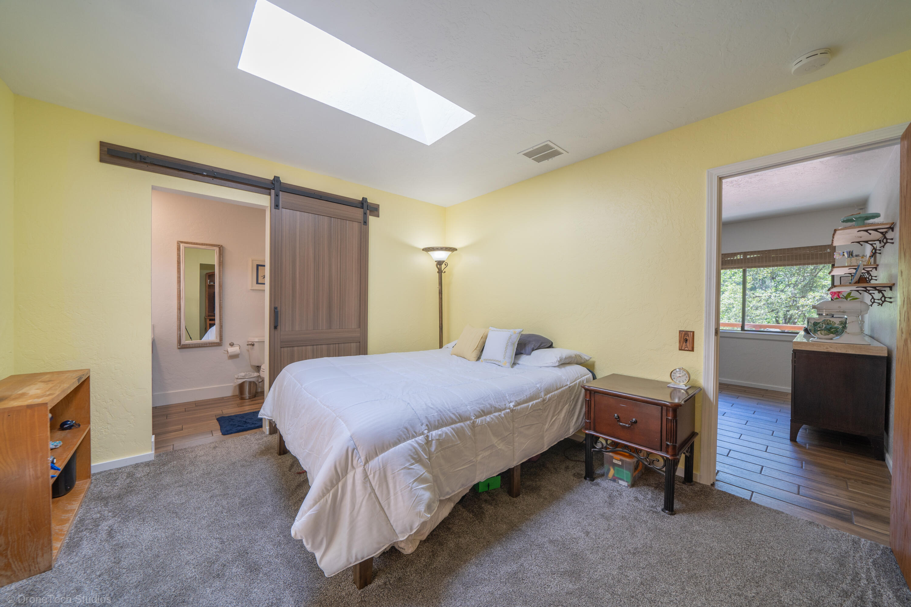 property viewer photo 13