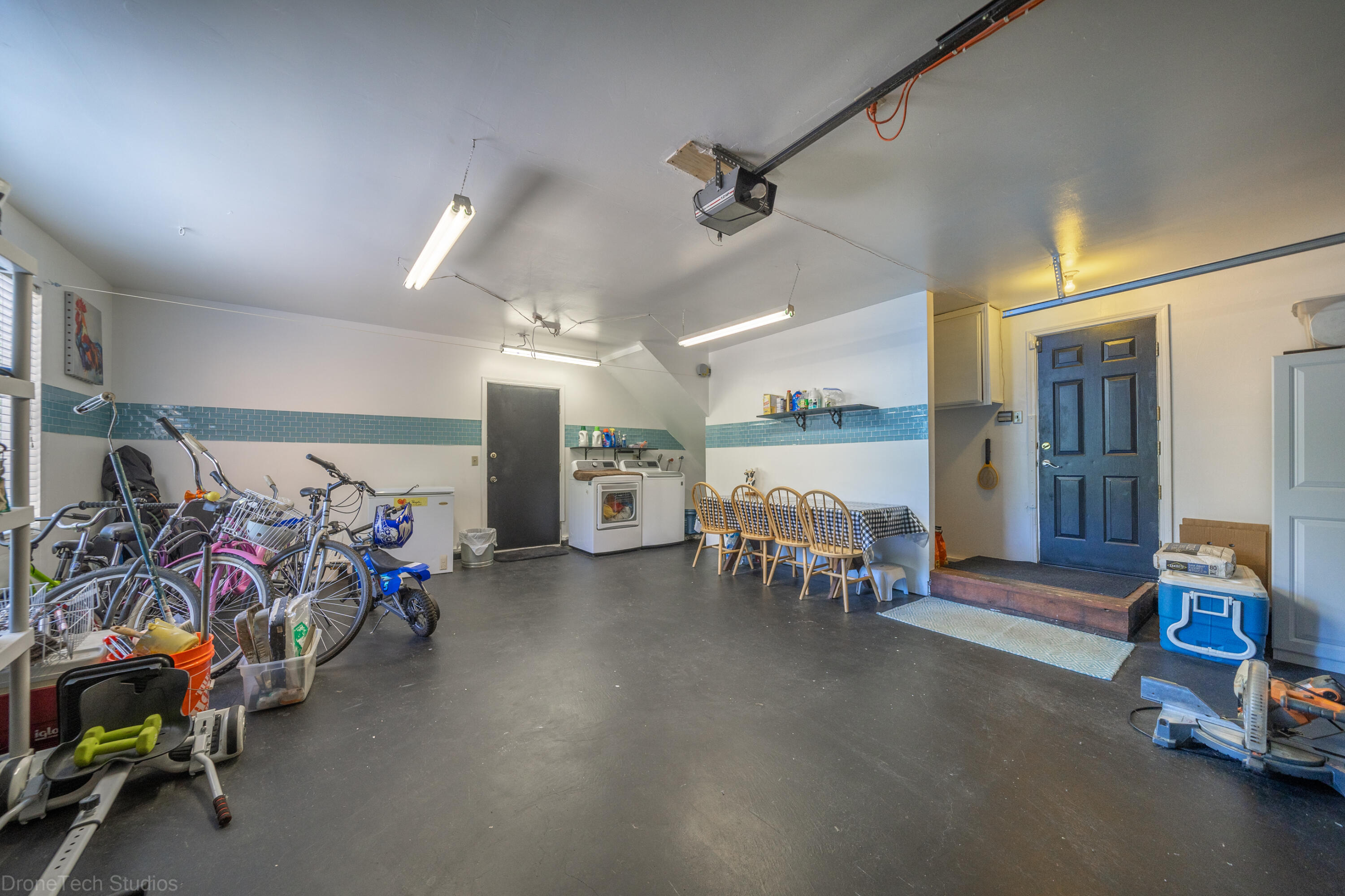 property viewer photo 27