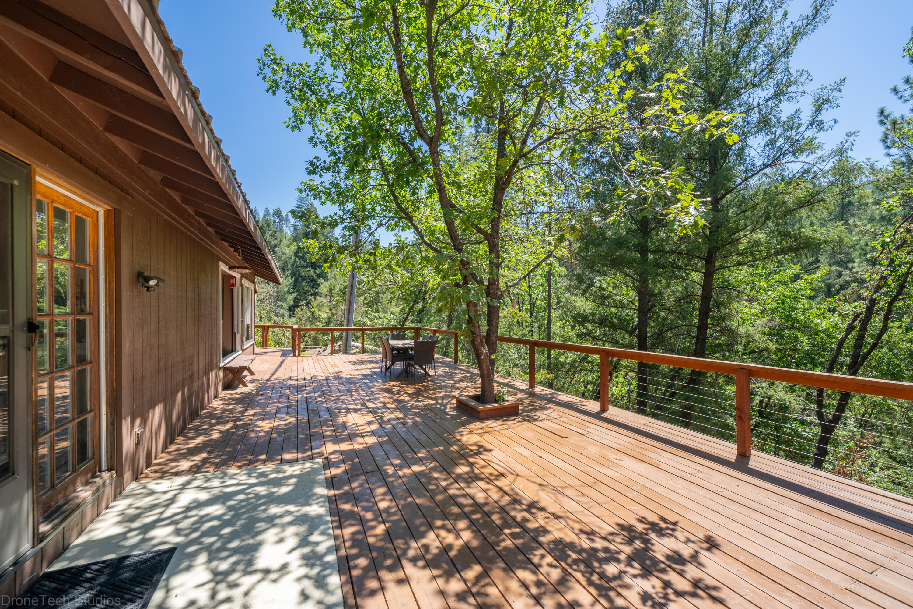 property viewer photo 34