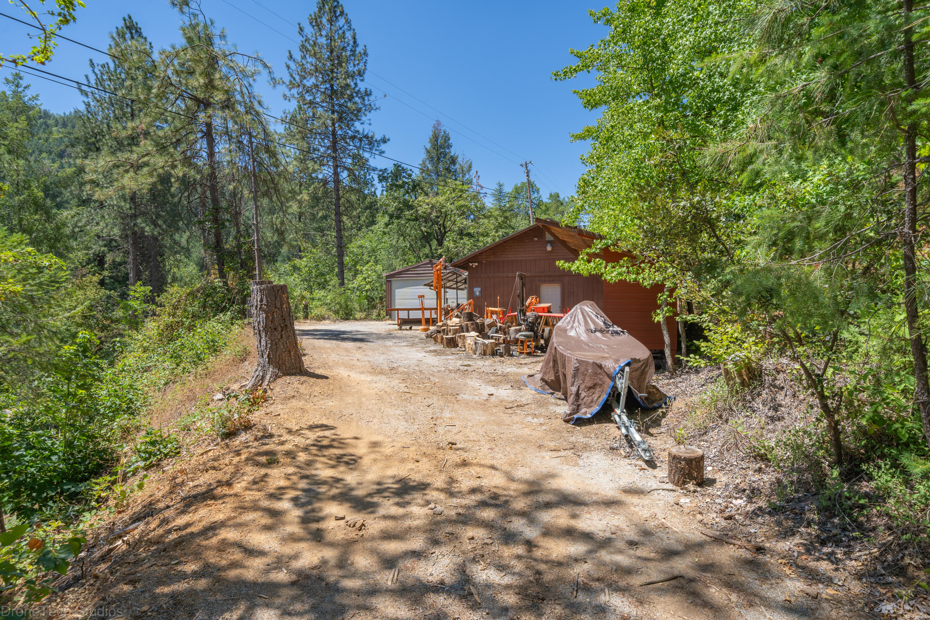 property viewer photo 45