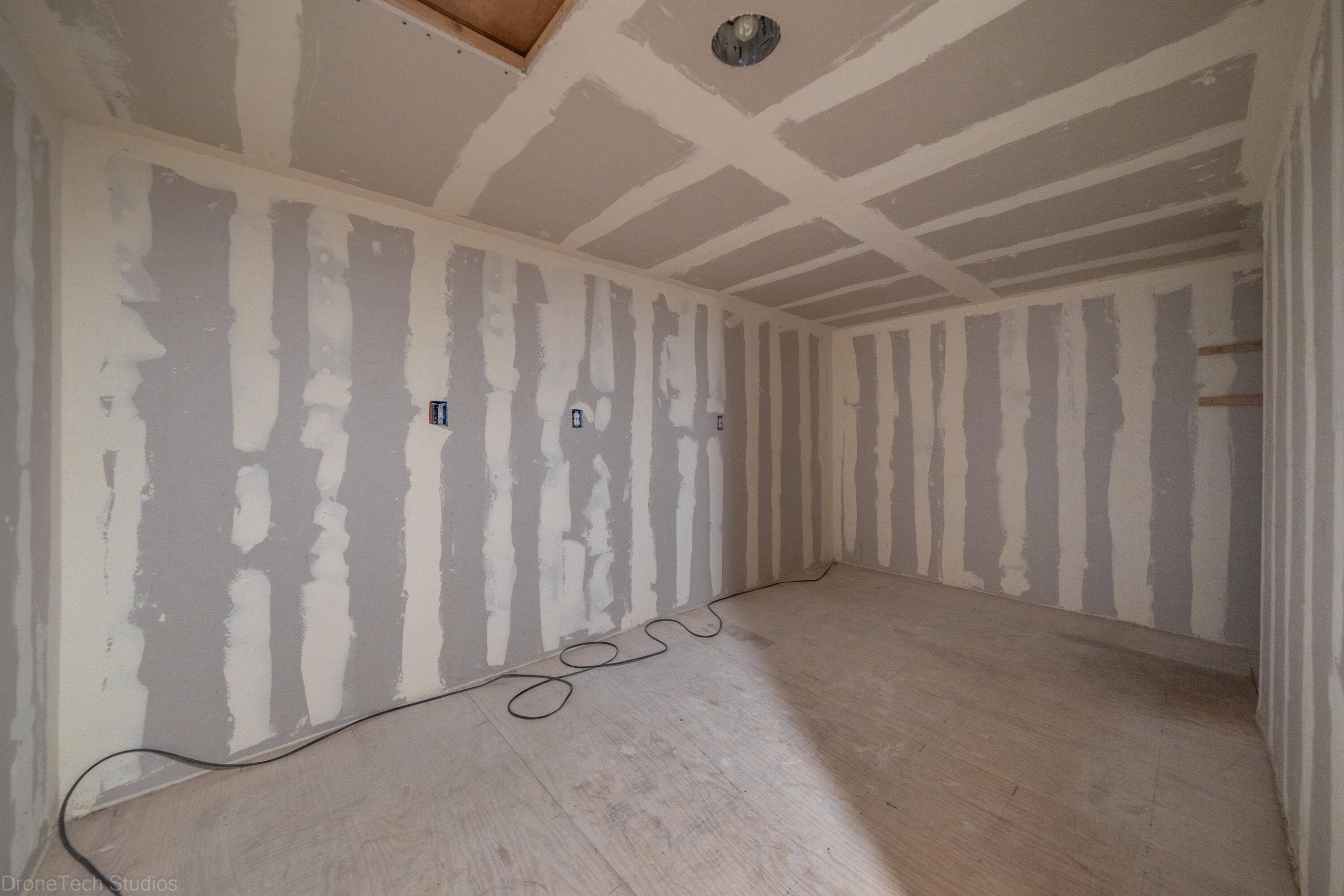 property viewer photo 50