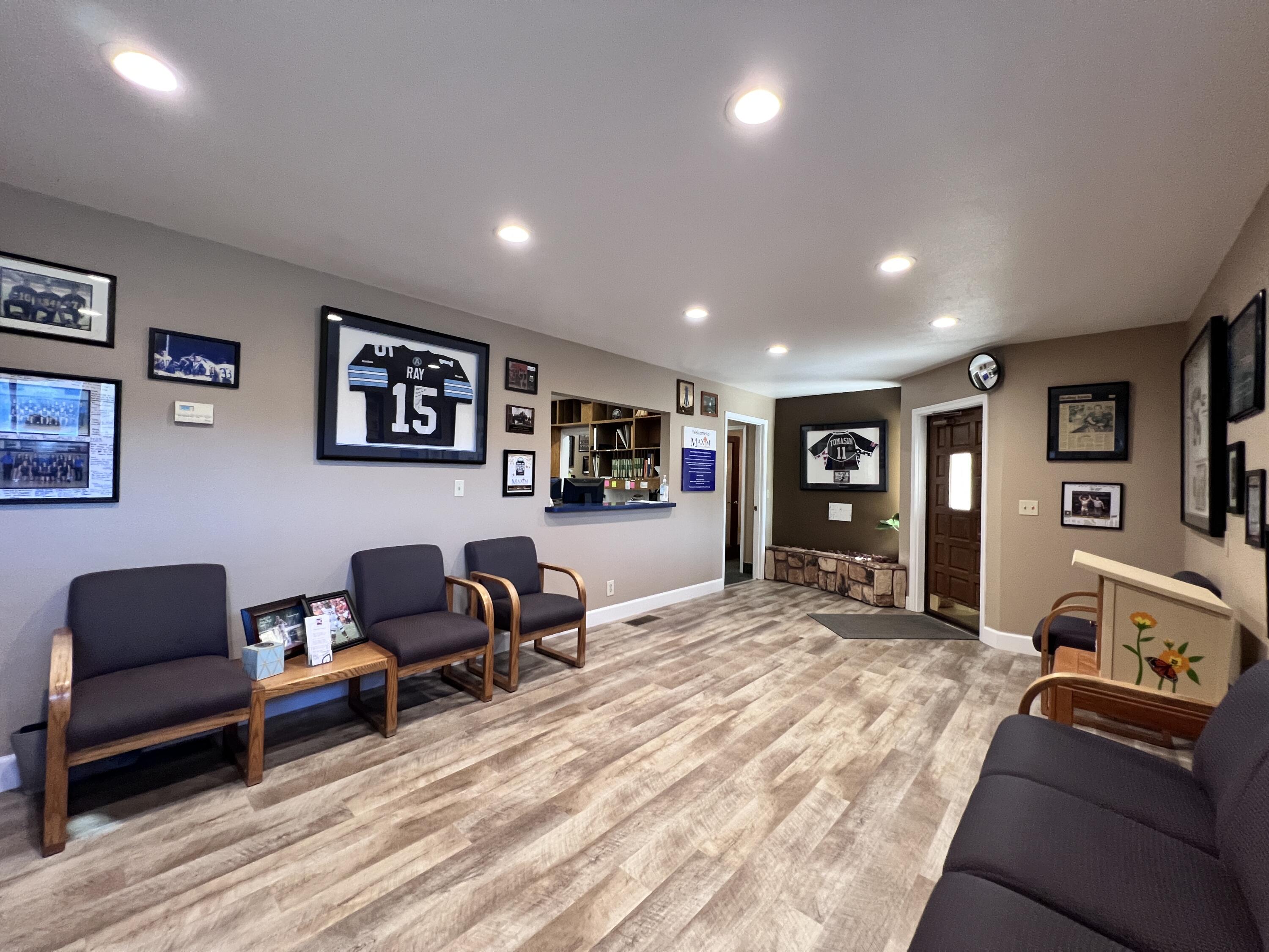 main property photo 5