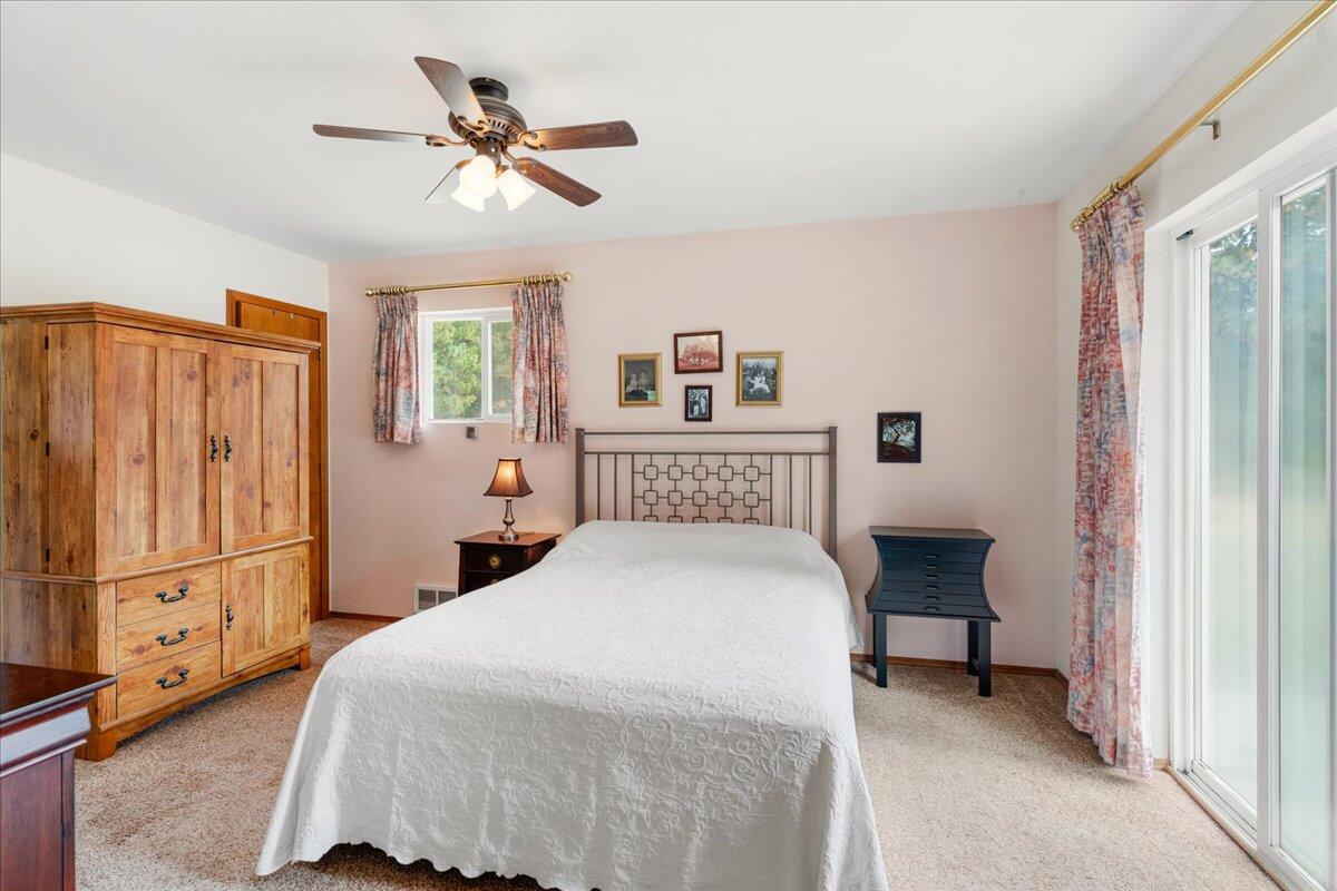property viewer photo 8