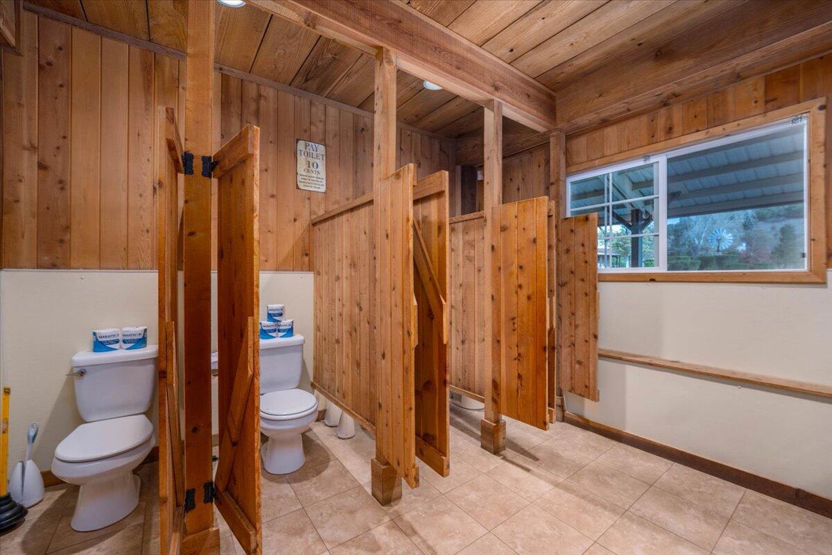 property viewer photo 104