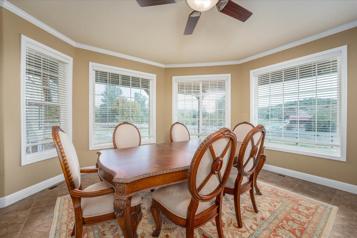 property viewer photo 23