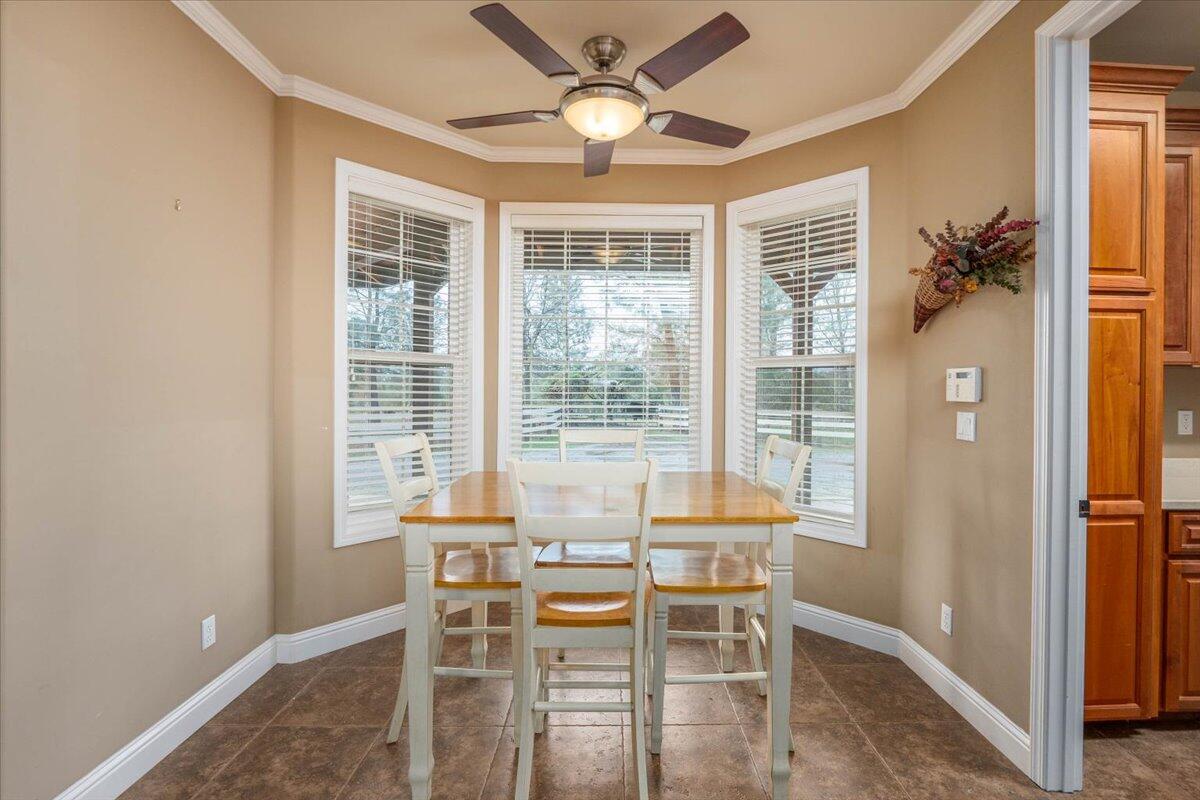 property viewer photo 25