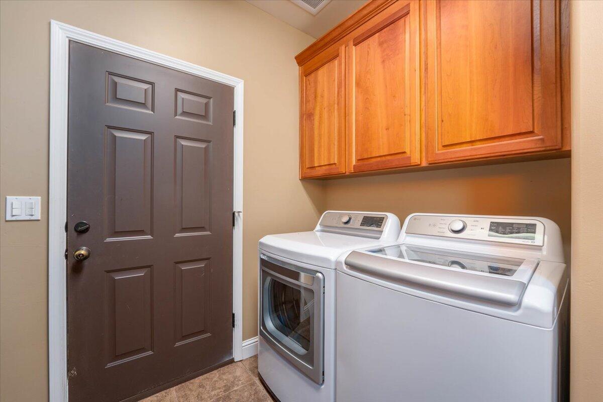 property viewer photo 39