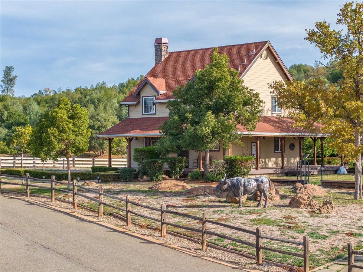 property viewer photo 4