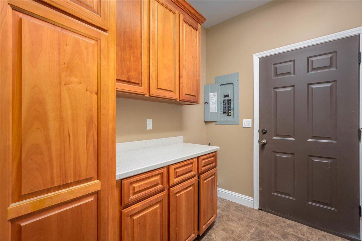 property viewer photo 40