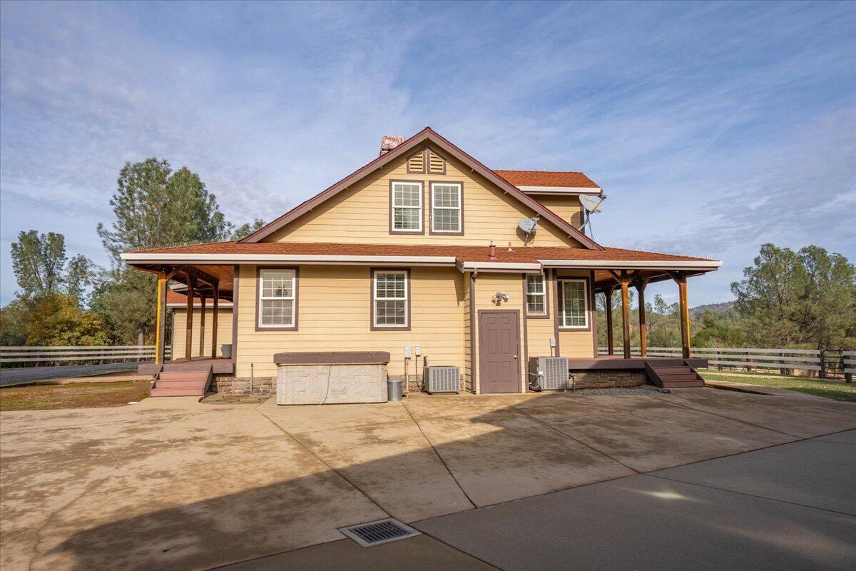 property viewer photo 48
