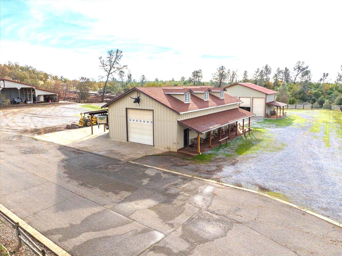 property viewer photo 6