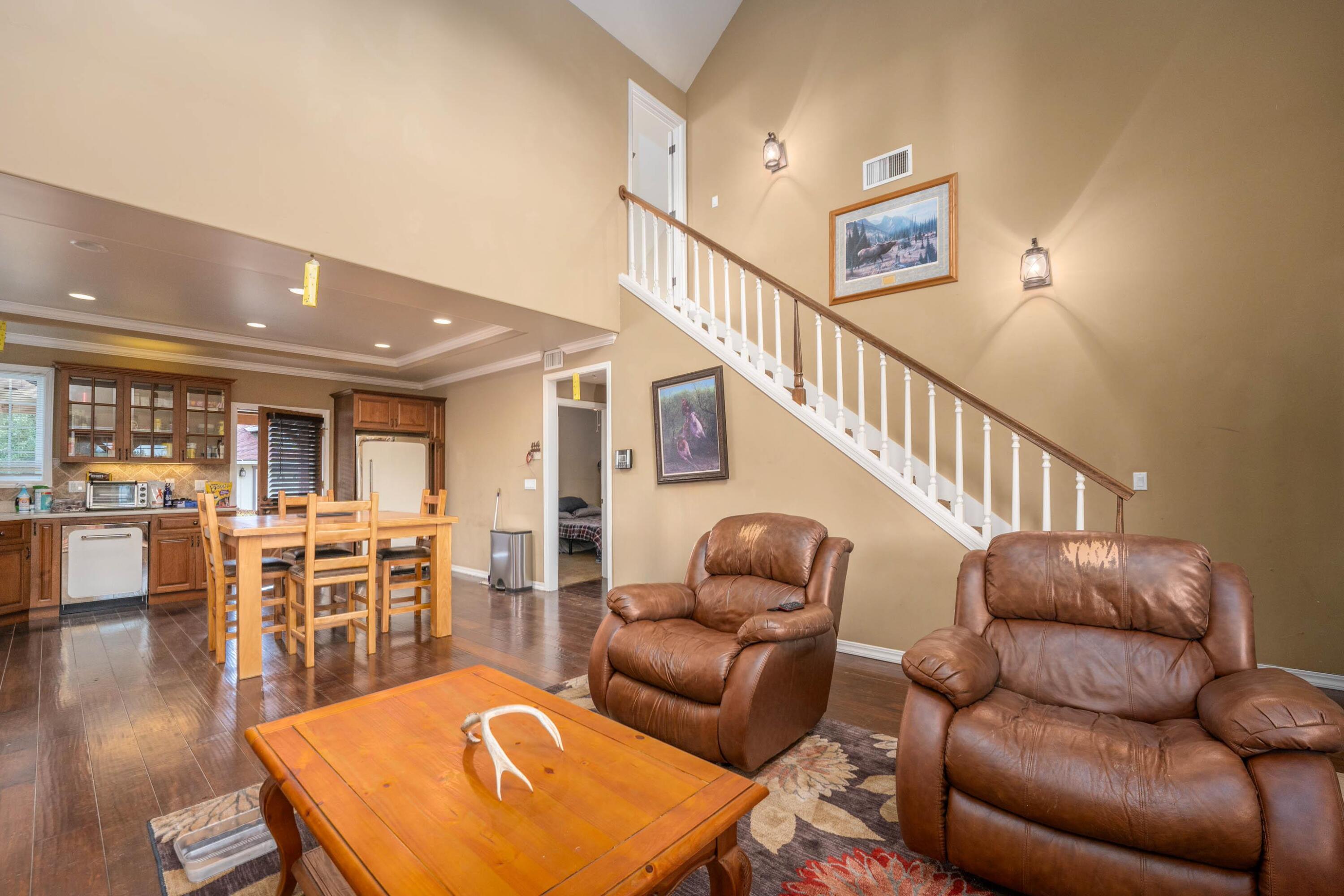 property viewer photo 67