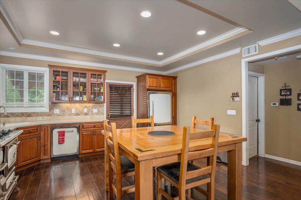 property viewer photo 69