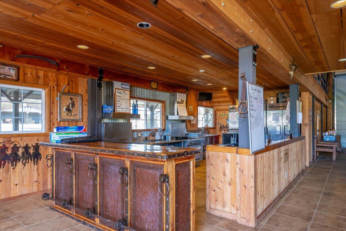 property viewer photo 93