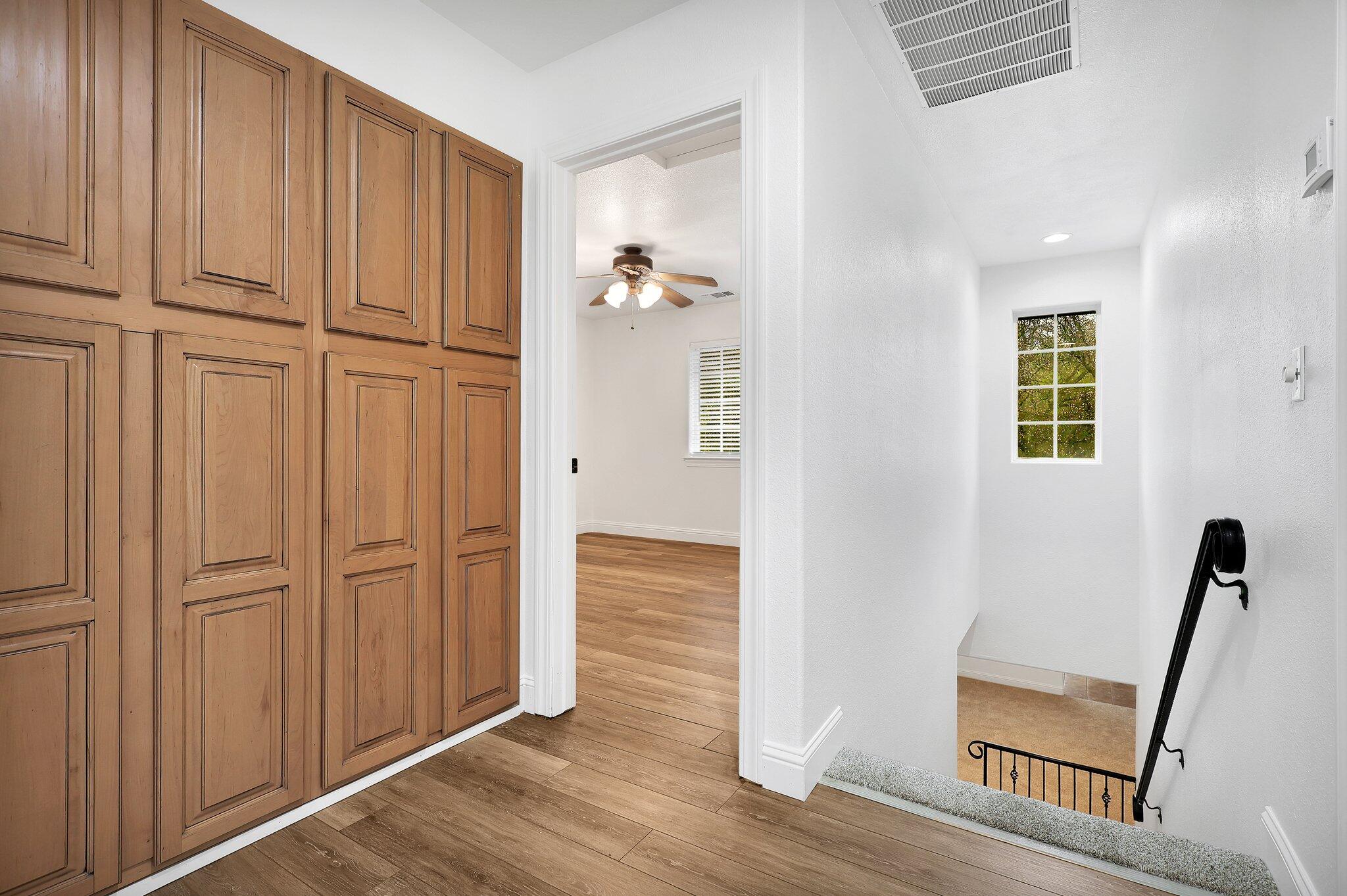 property viewer photo 29