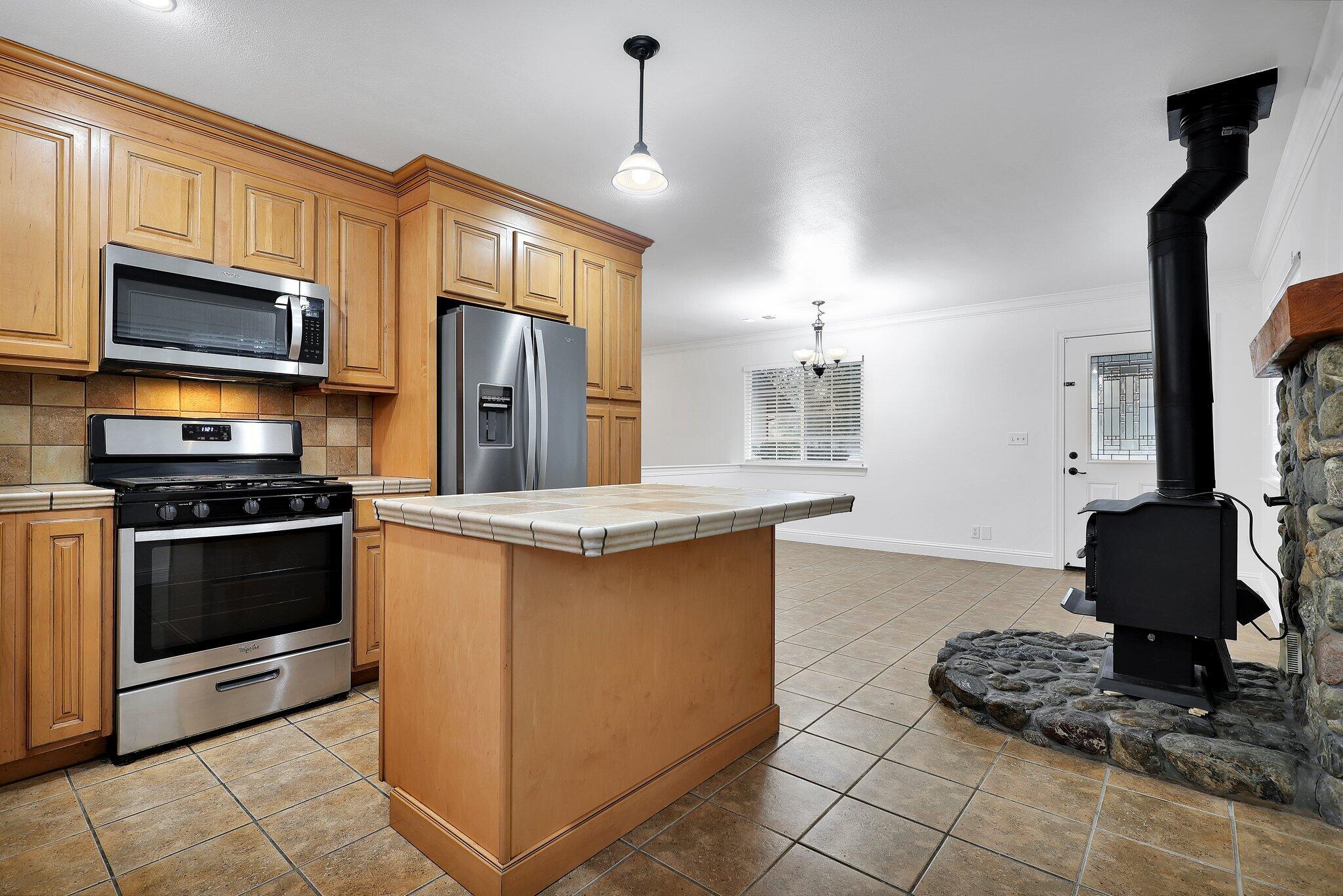 property viewer photo 3