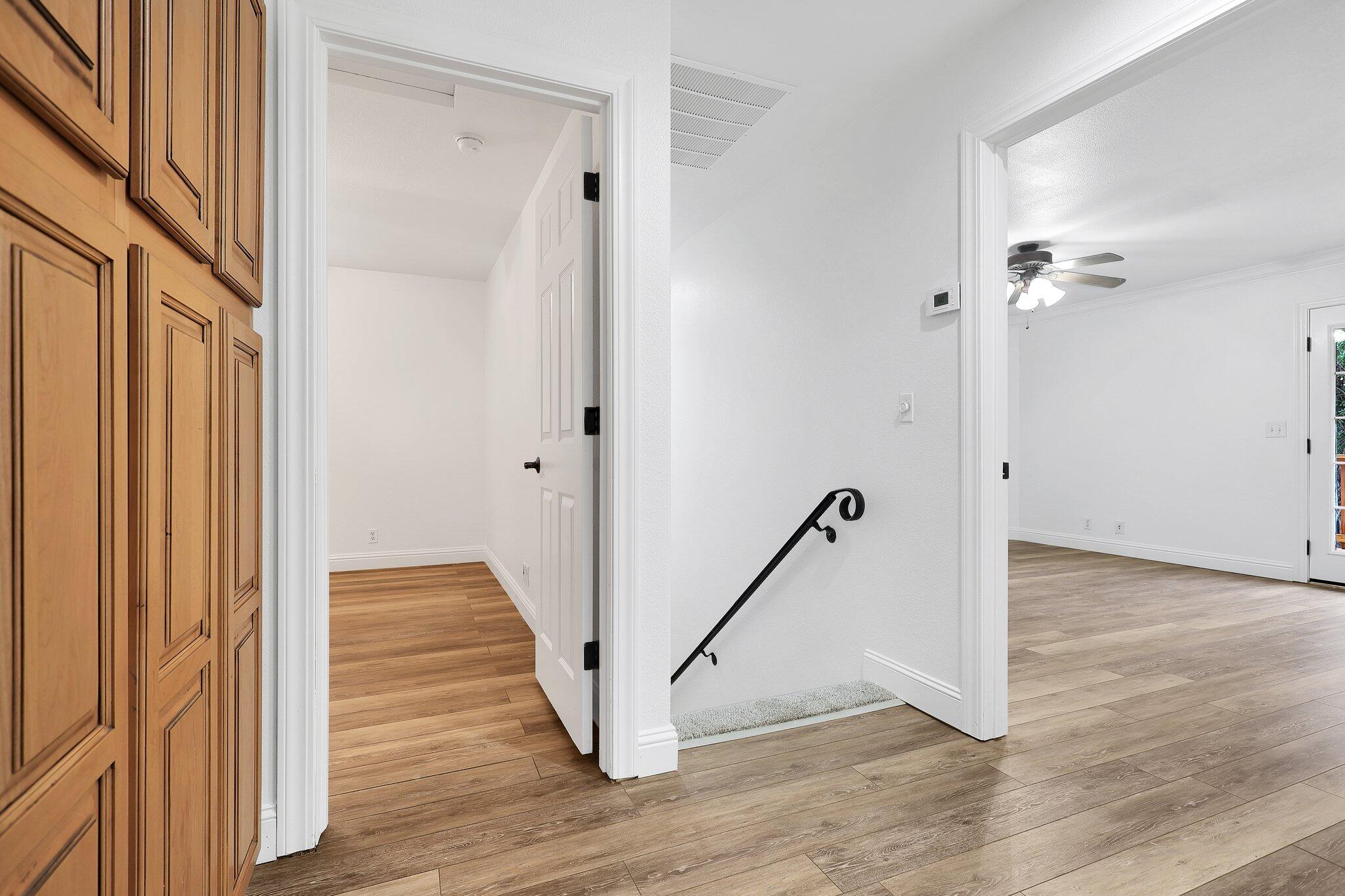 property viewer photo 30