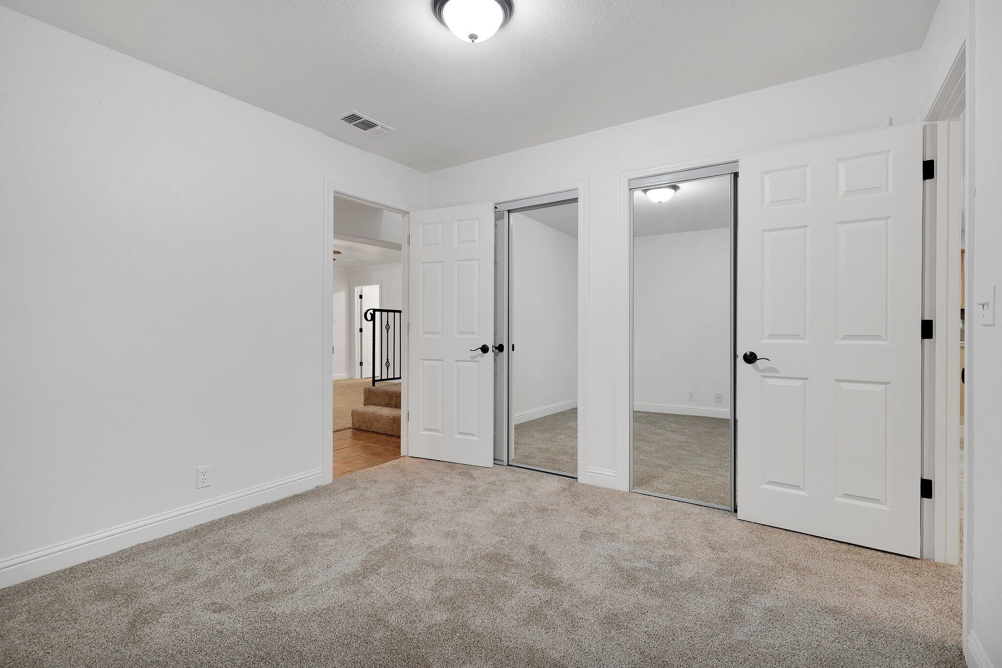 property viewer photo 39