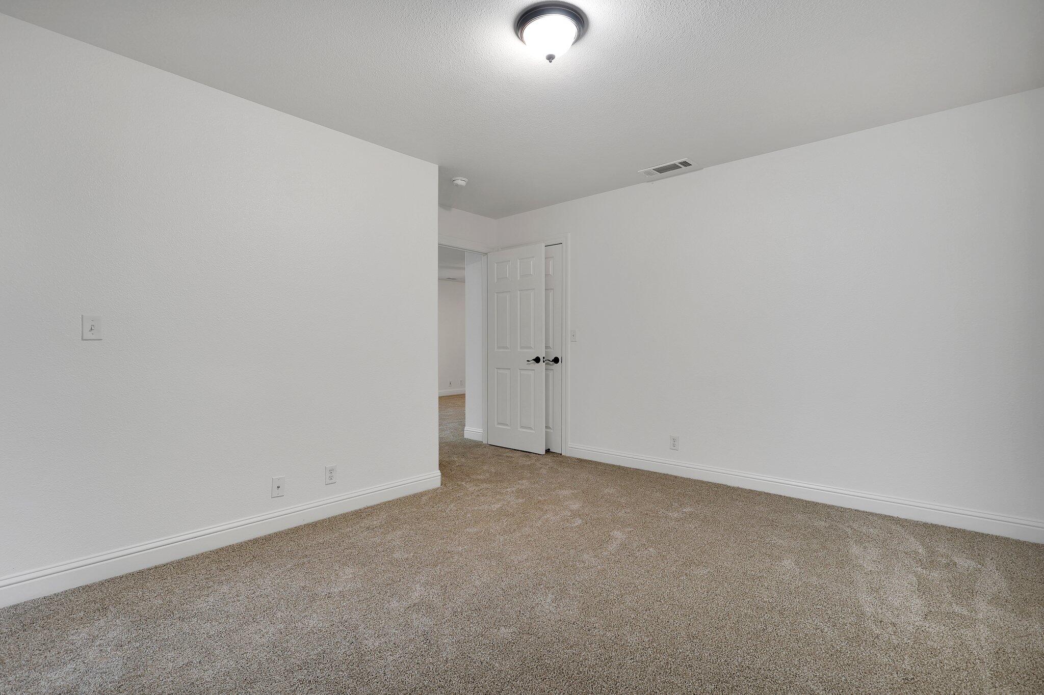 property viewer photo 52