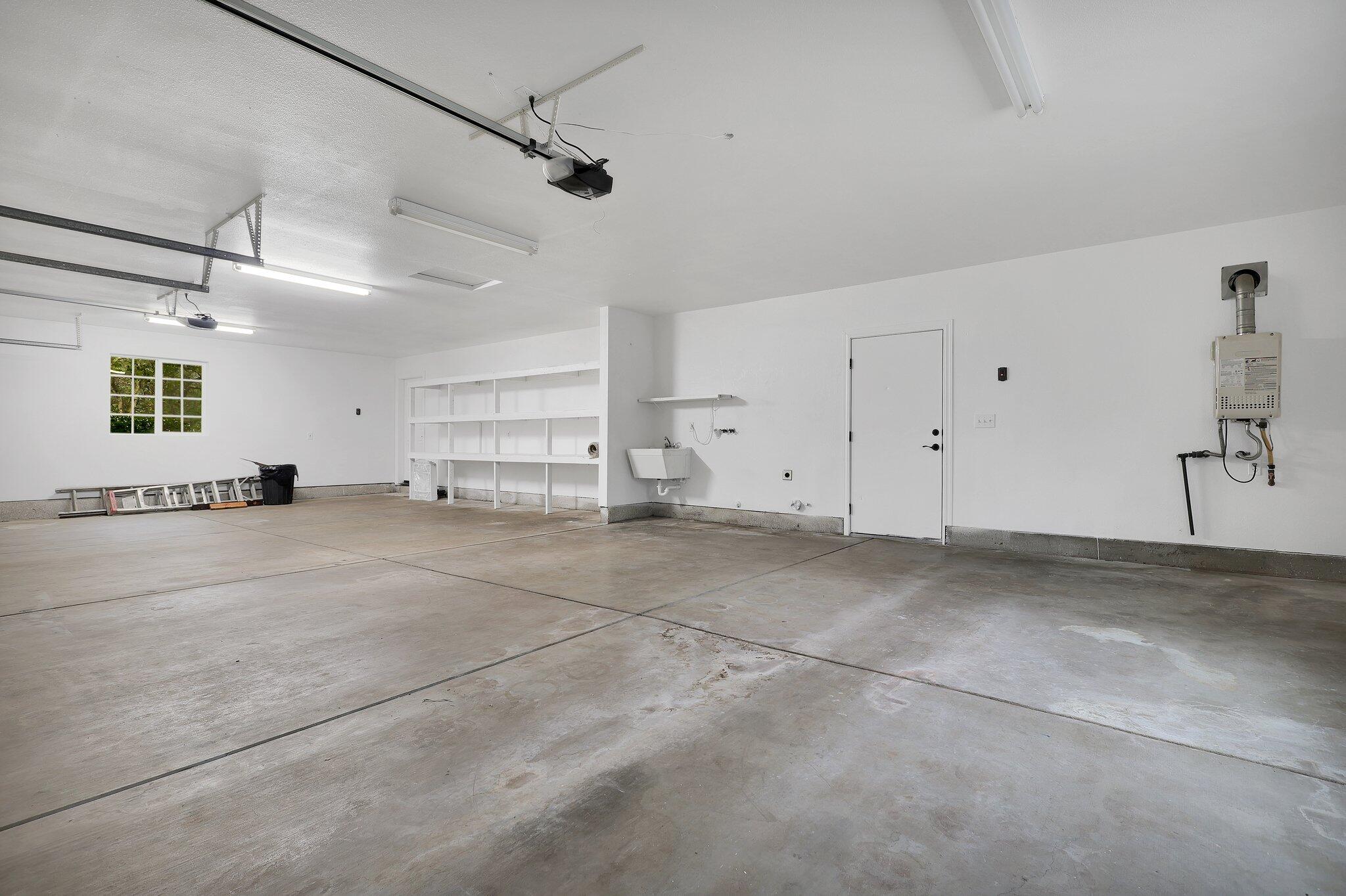 property viewer photo 57