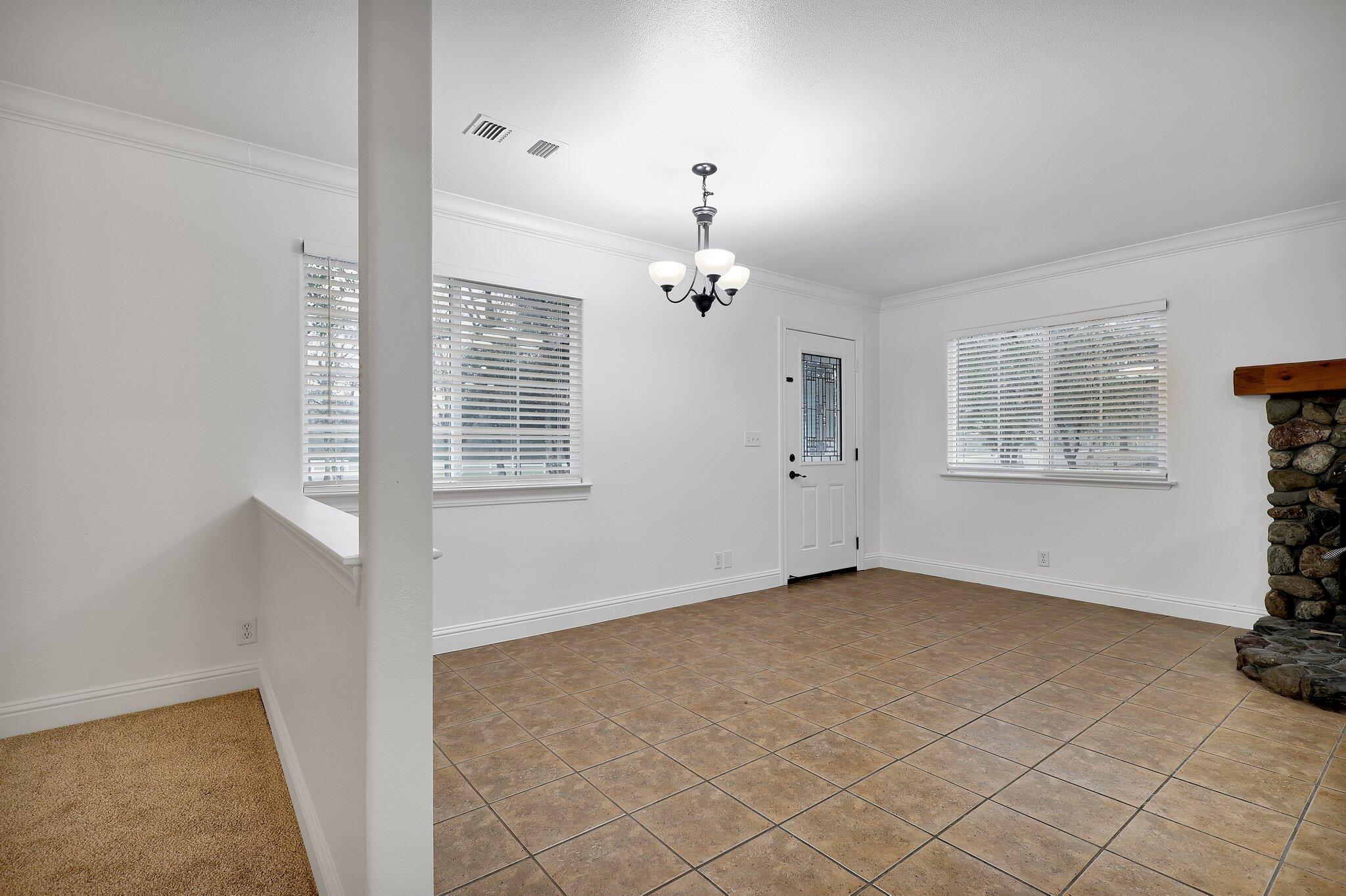 property viewer photo 7
