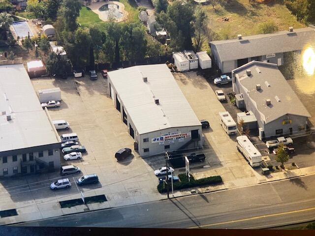 property viewer photo 2