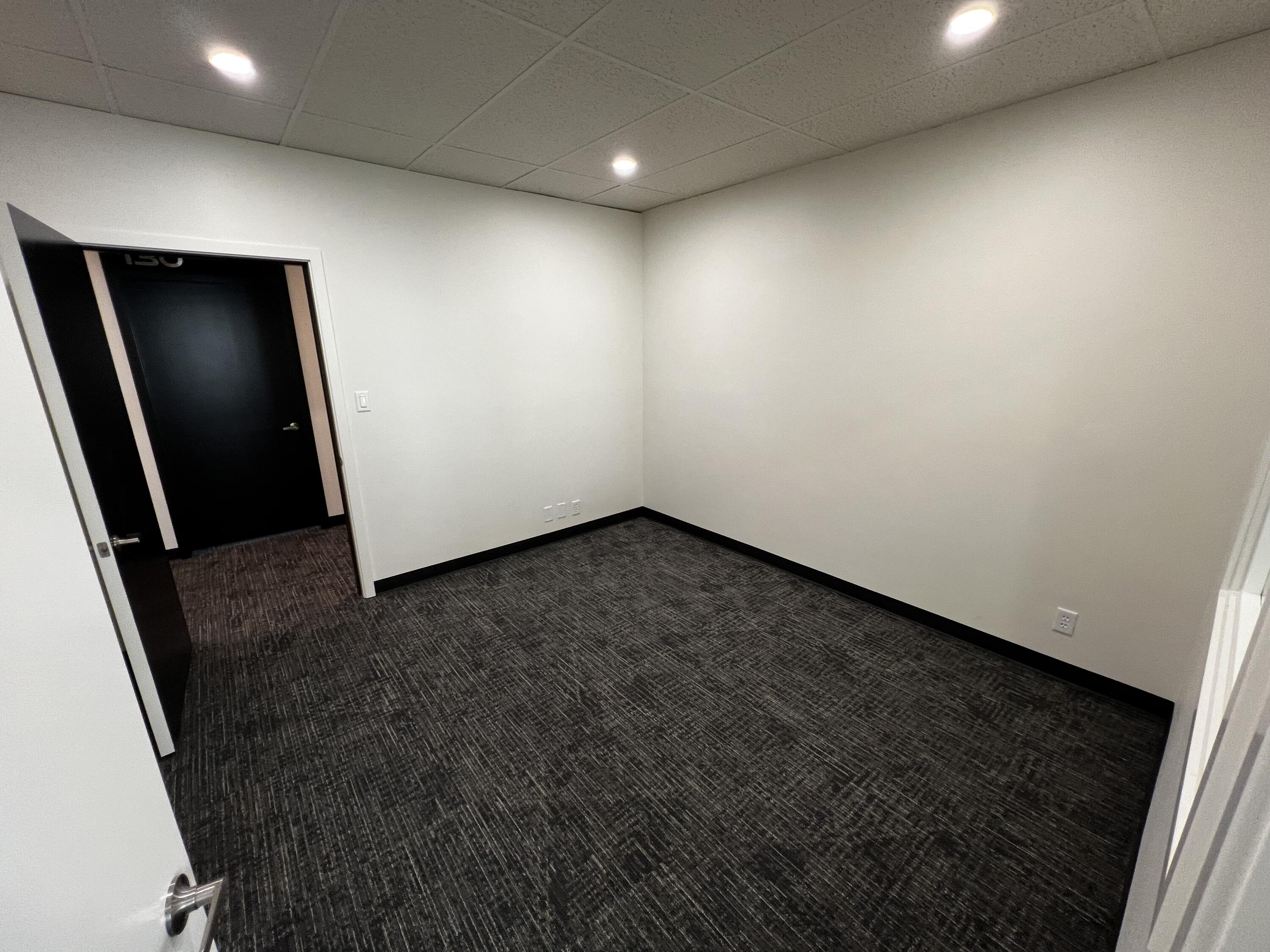 property viewer photo 4