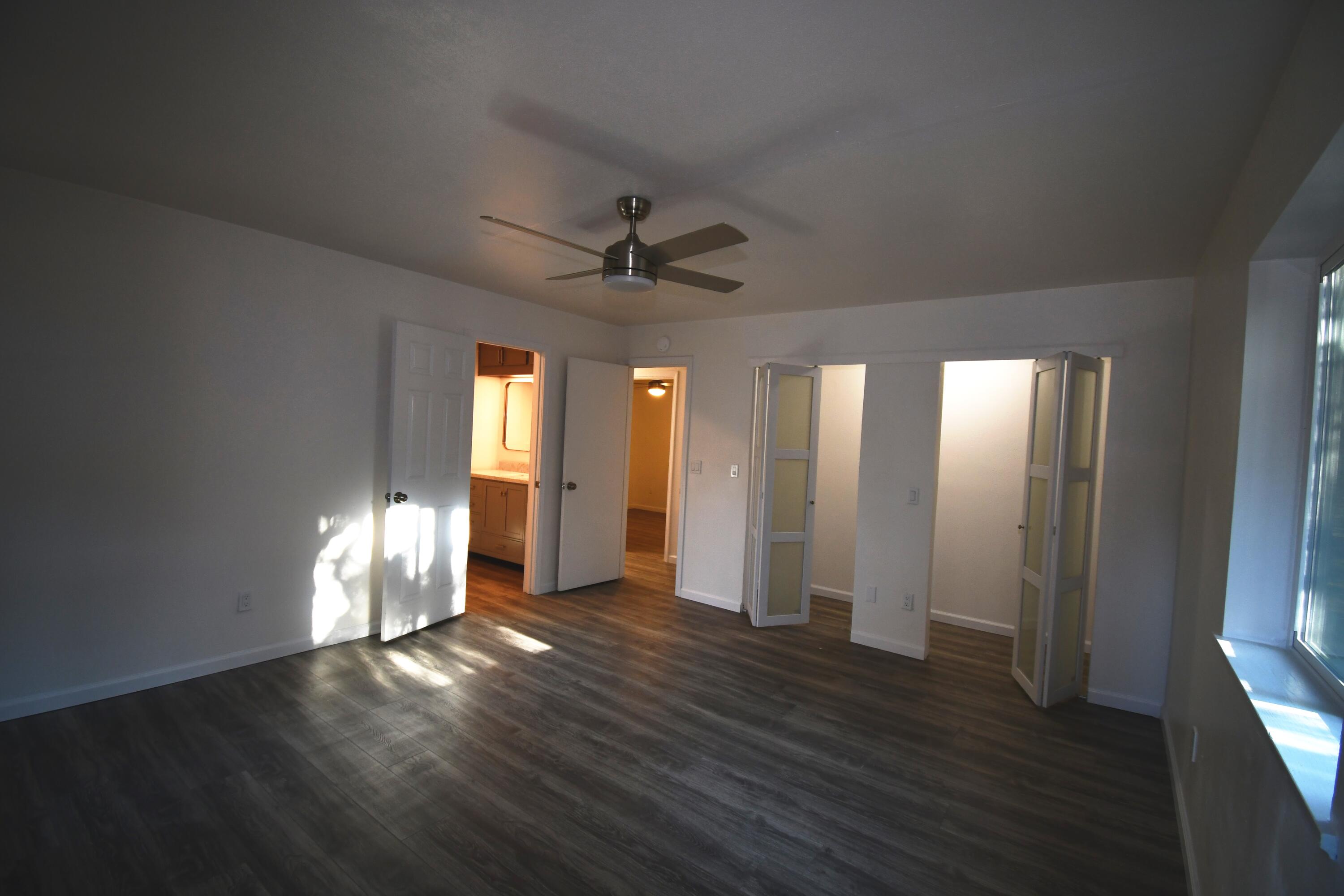property viewer photo 14