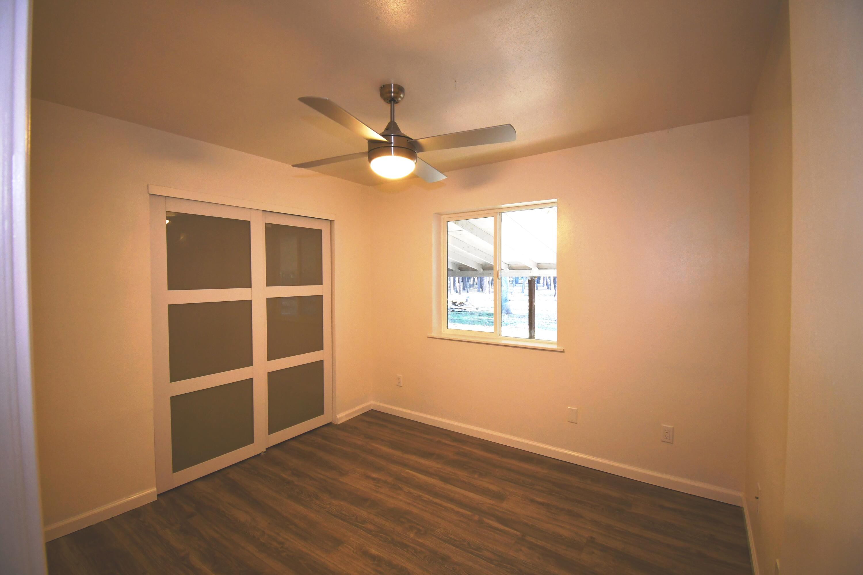 property viewer photo 24