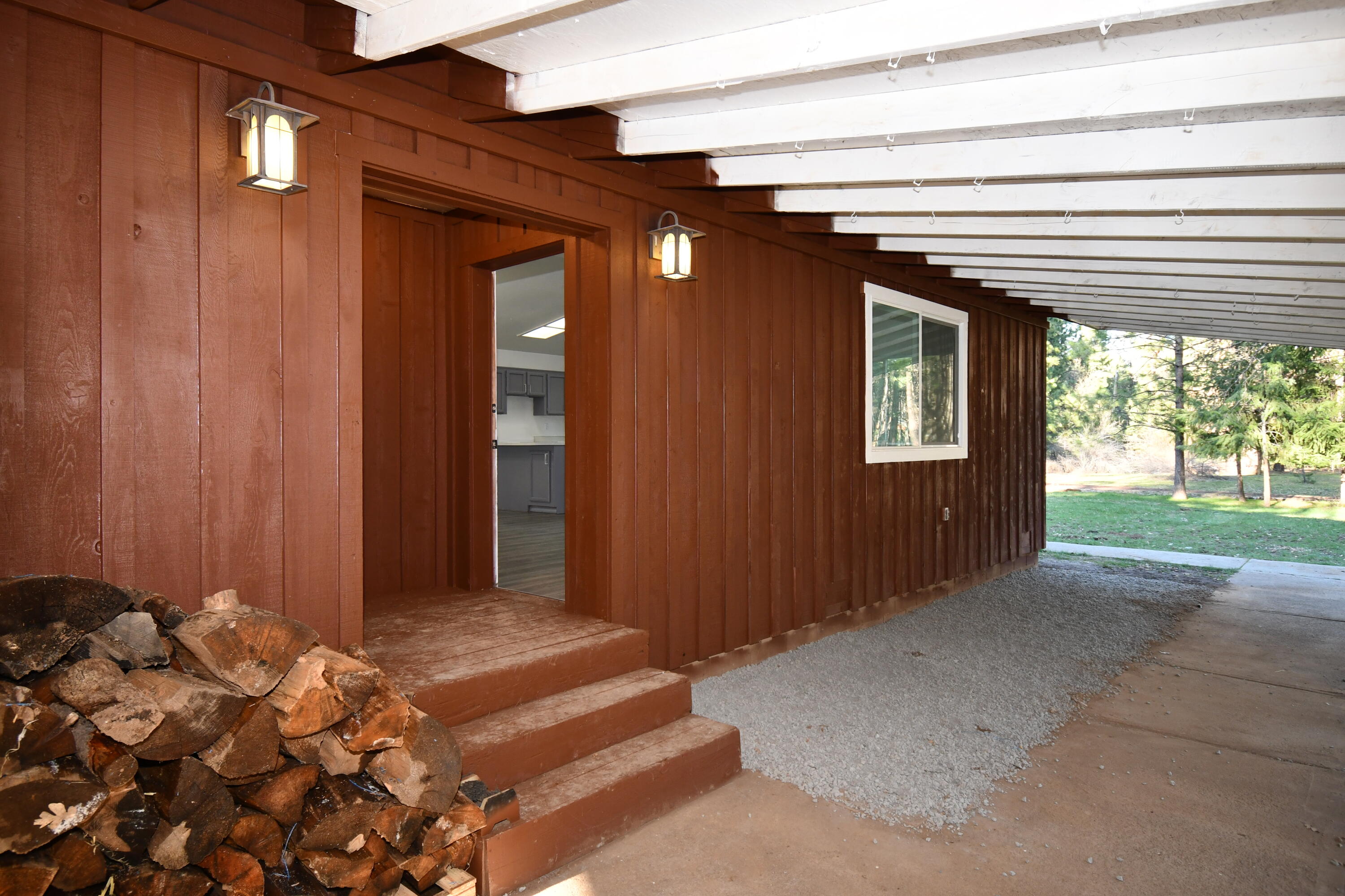 property viewer photo 4