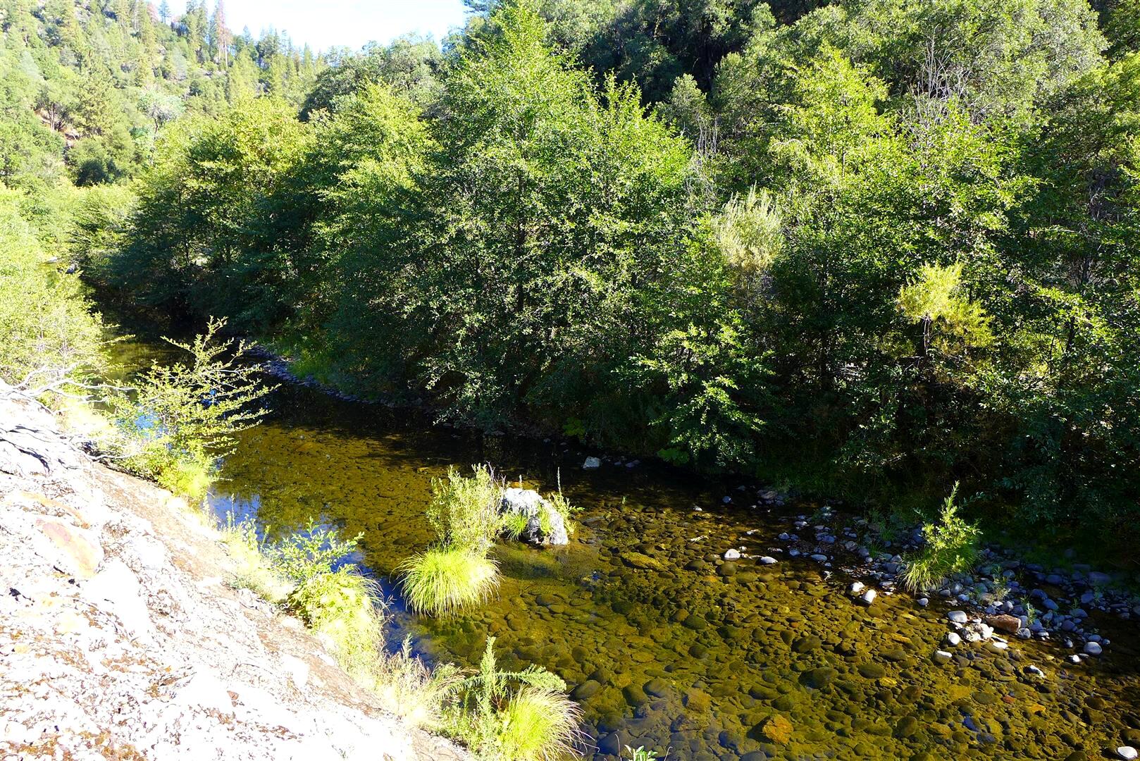 property viewer photo 24