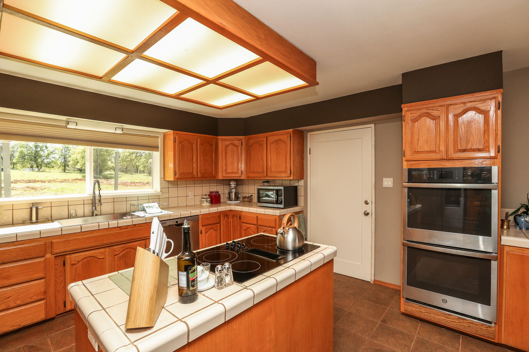 property viewer photo 24