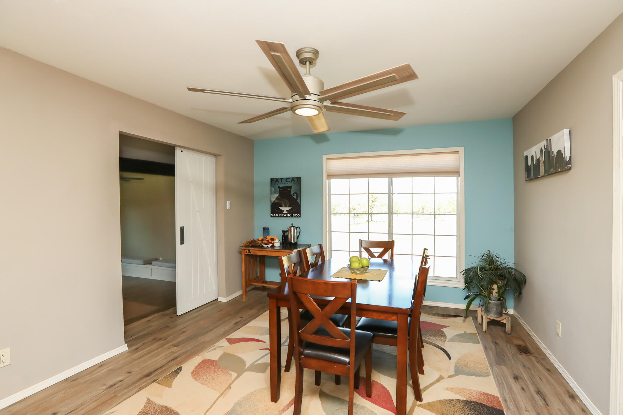 property viewer photo 30
