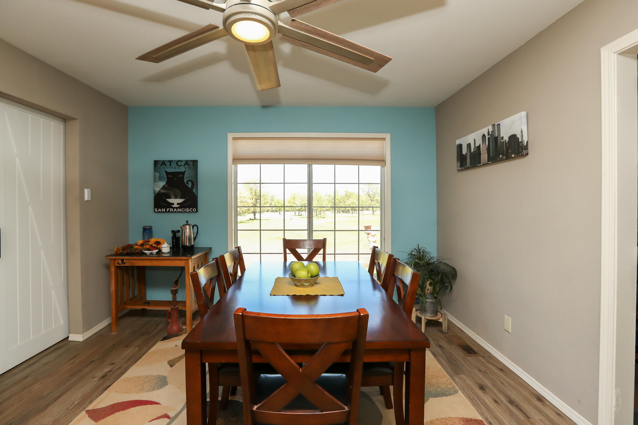 property viewer photo 31