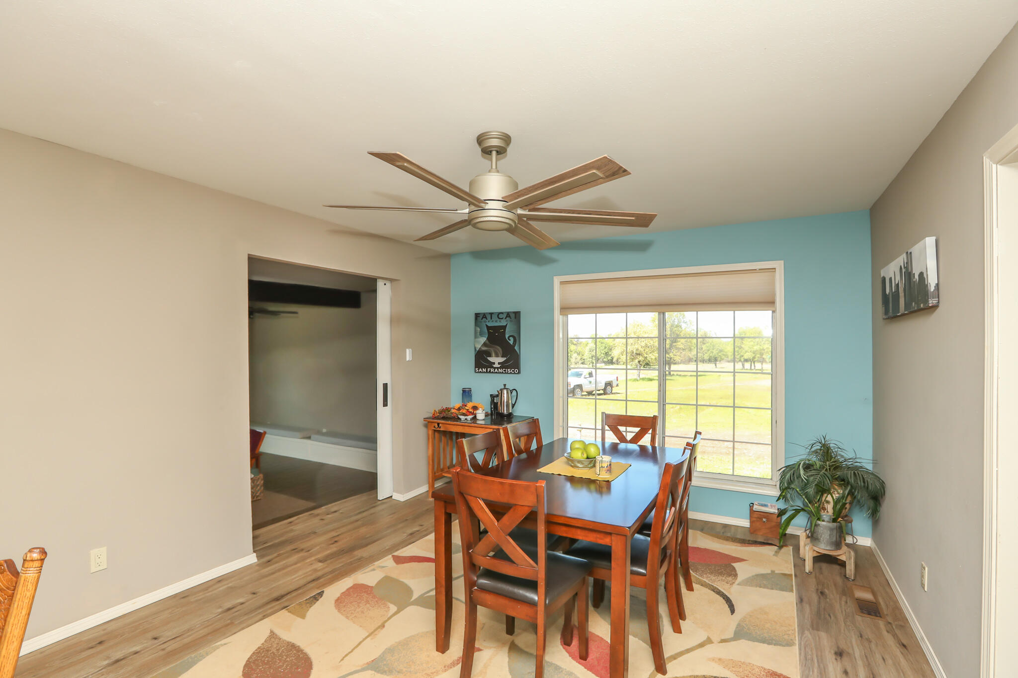 property viewer photo 33
