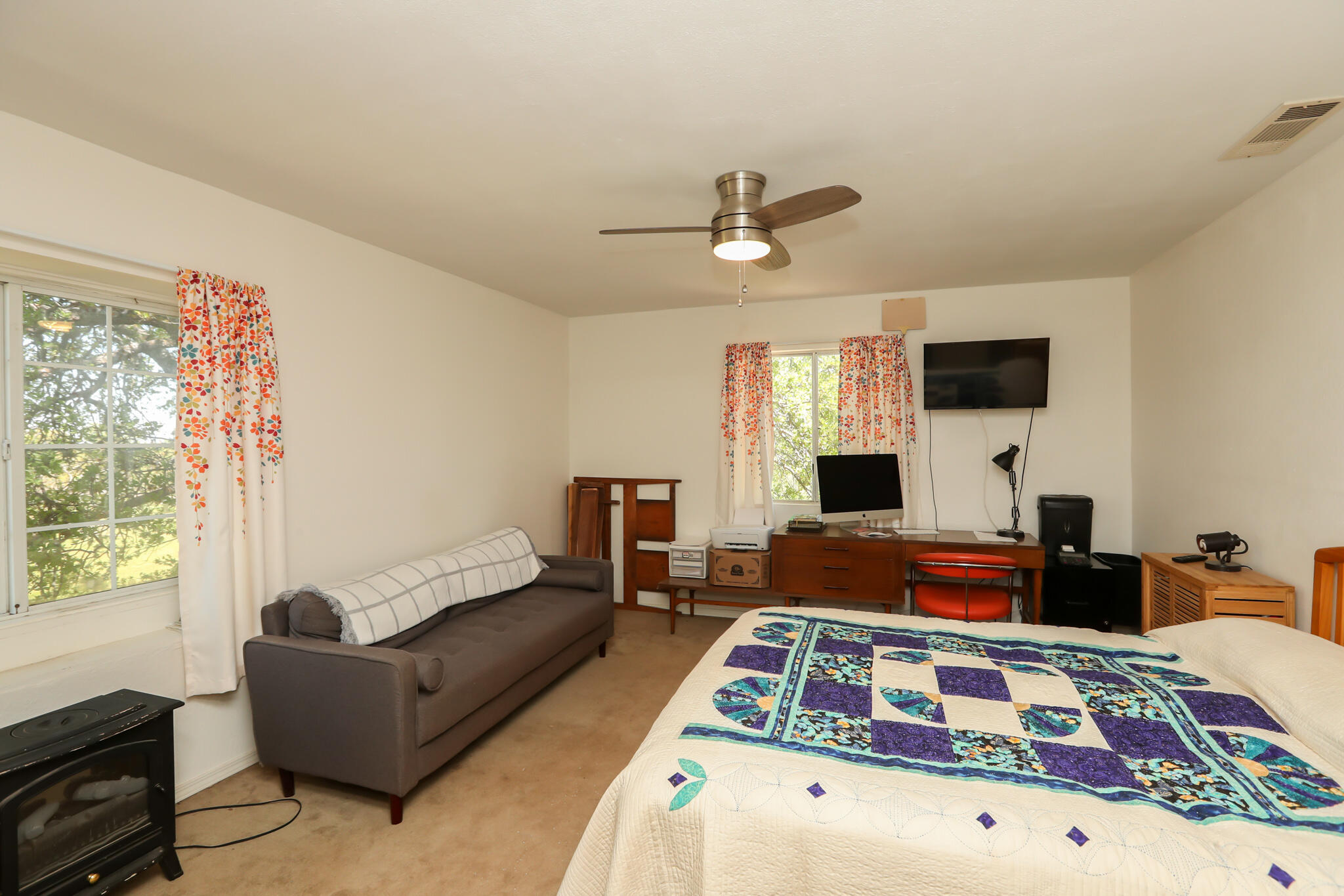 property viewer photo 45