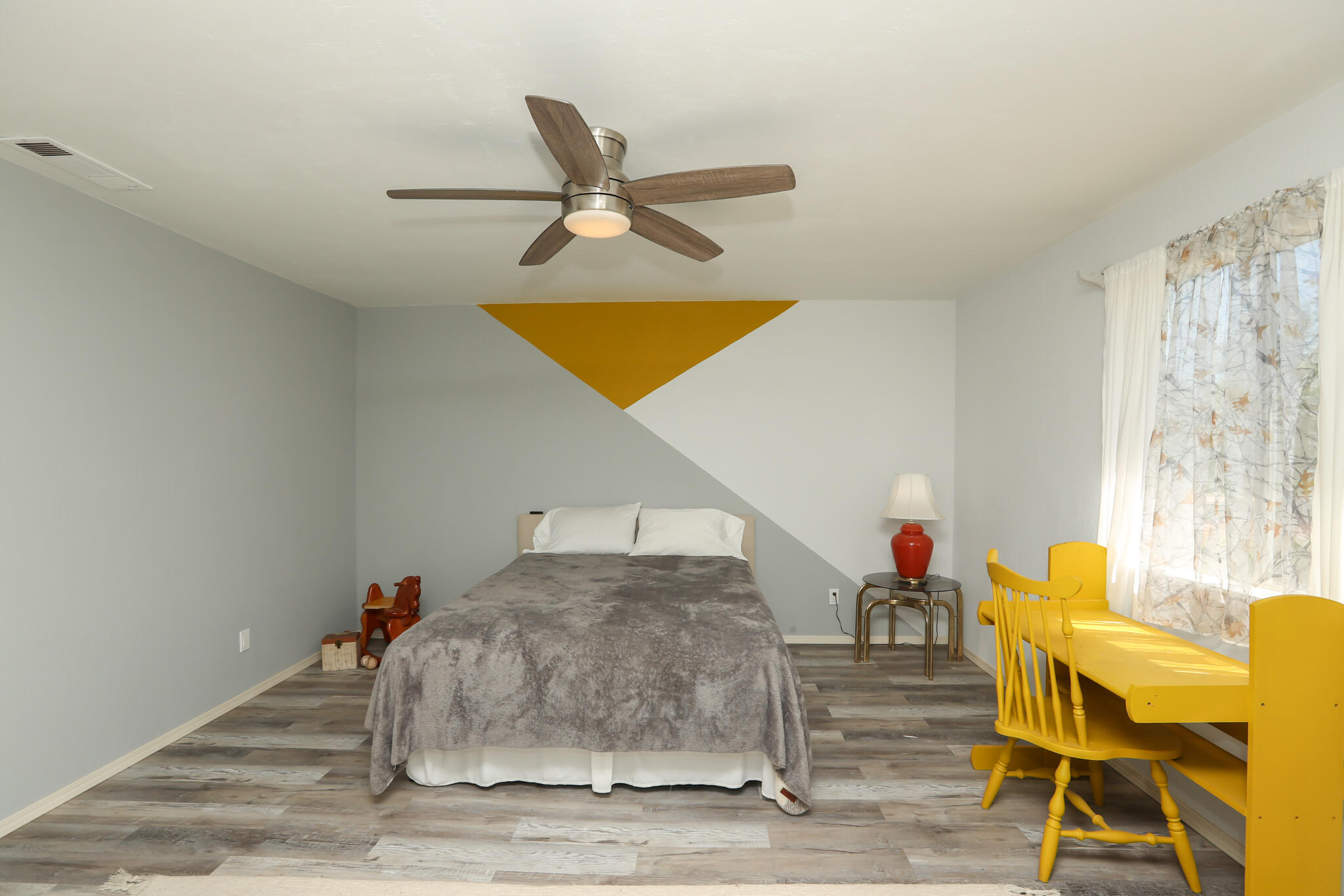 property viewer photo 48