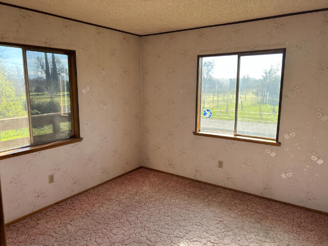 property viewer photo 19