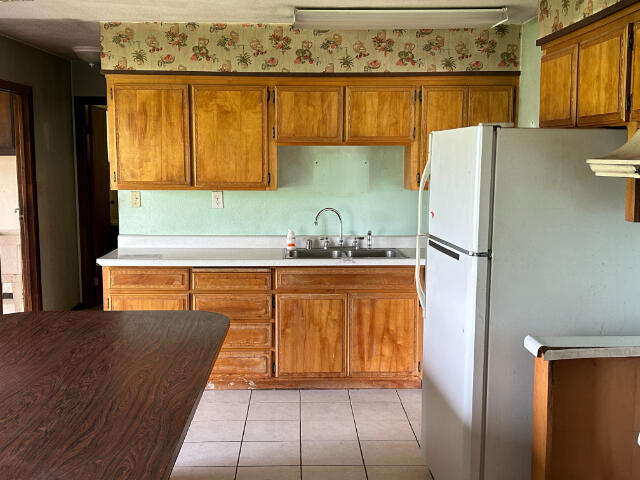 property viewer photo 30