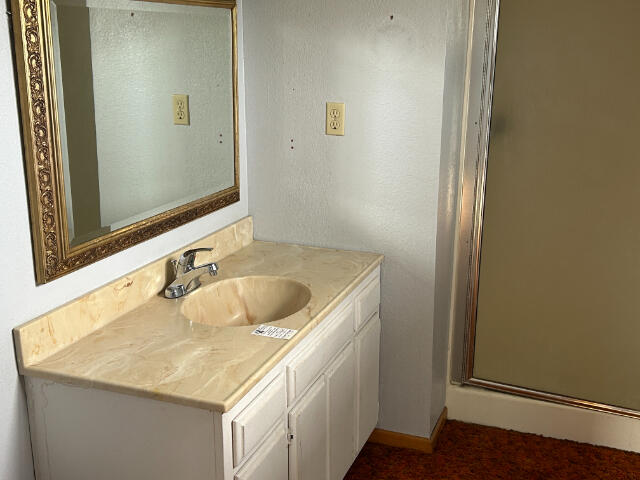property viewer photo 34