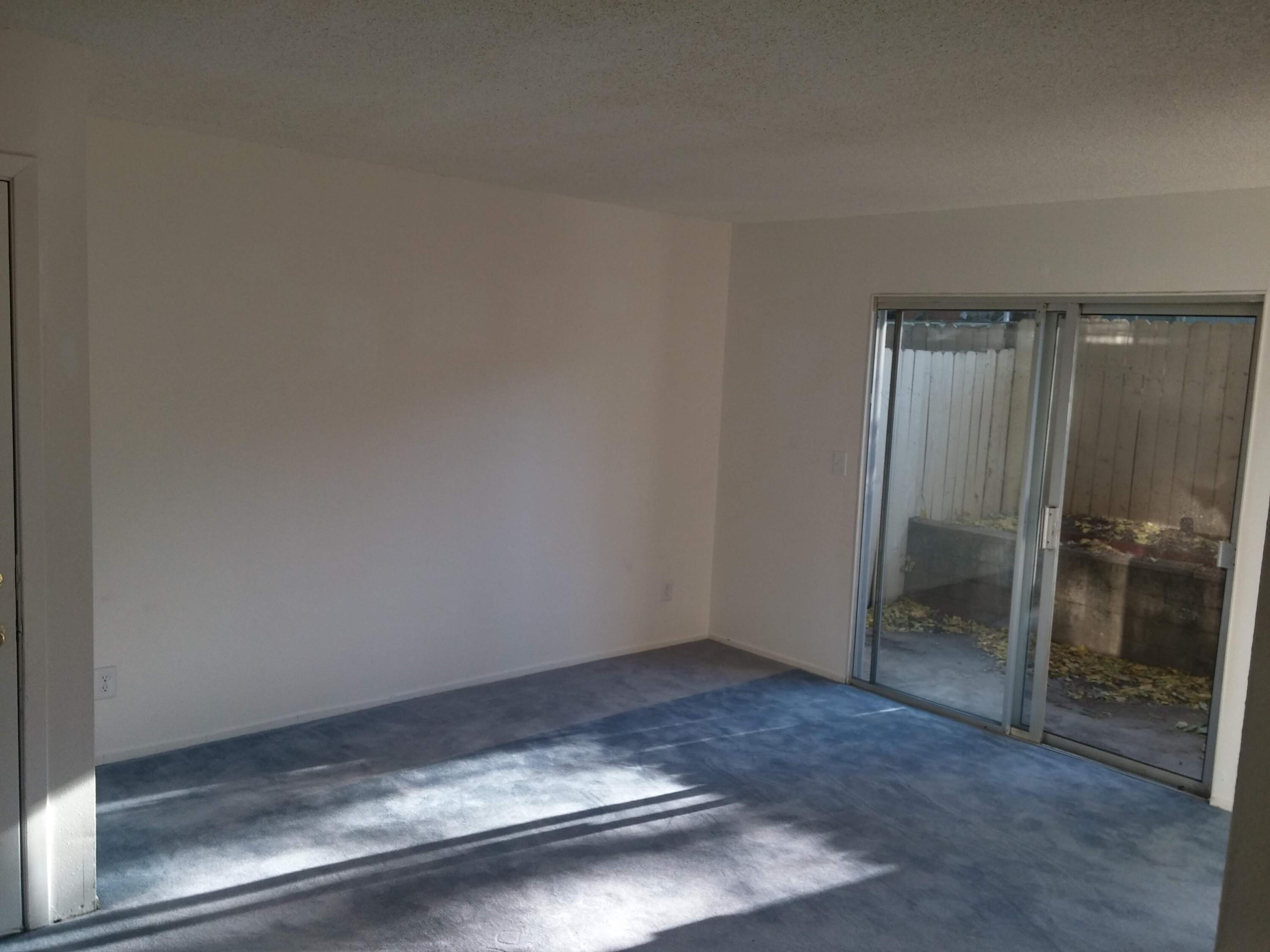 property viewer photo 5