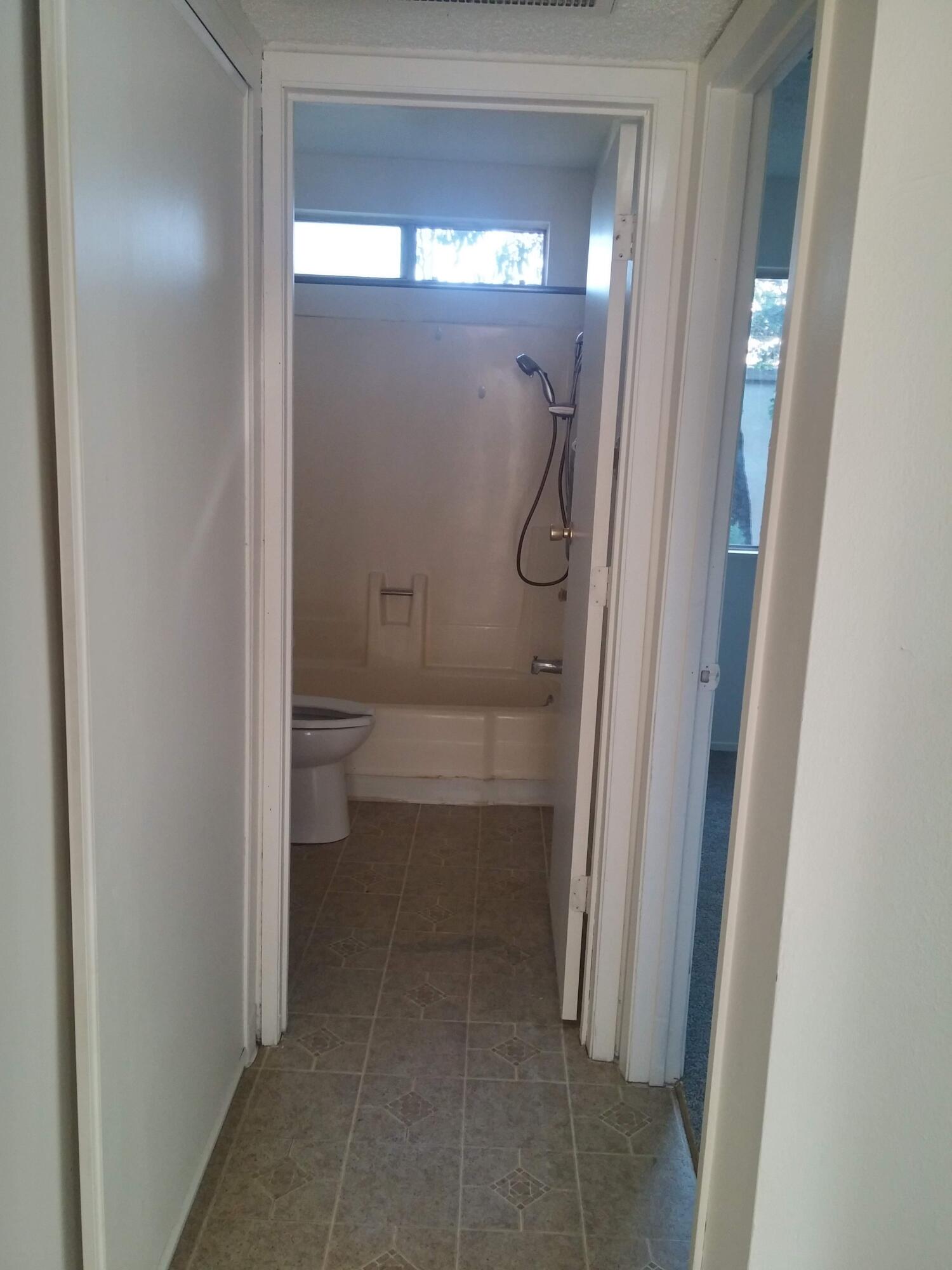 property viewer photo 9