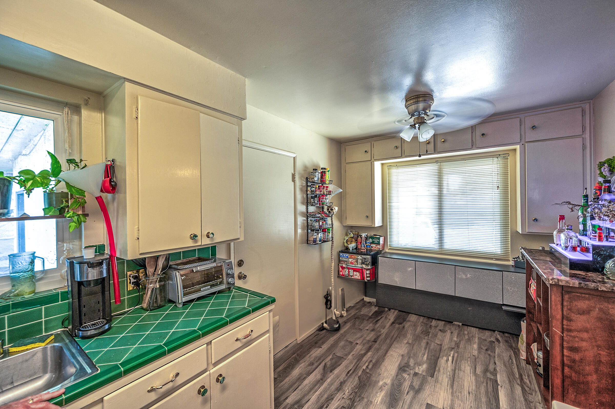 property viewer photo 11