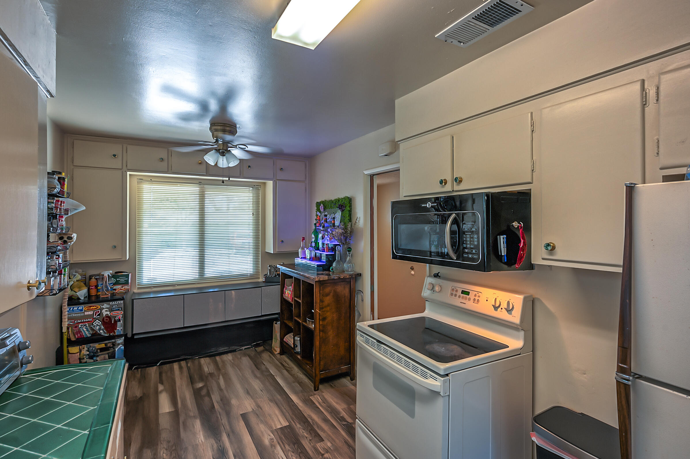 property viewer photo 12