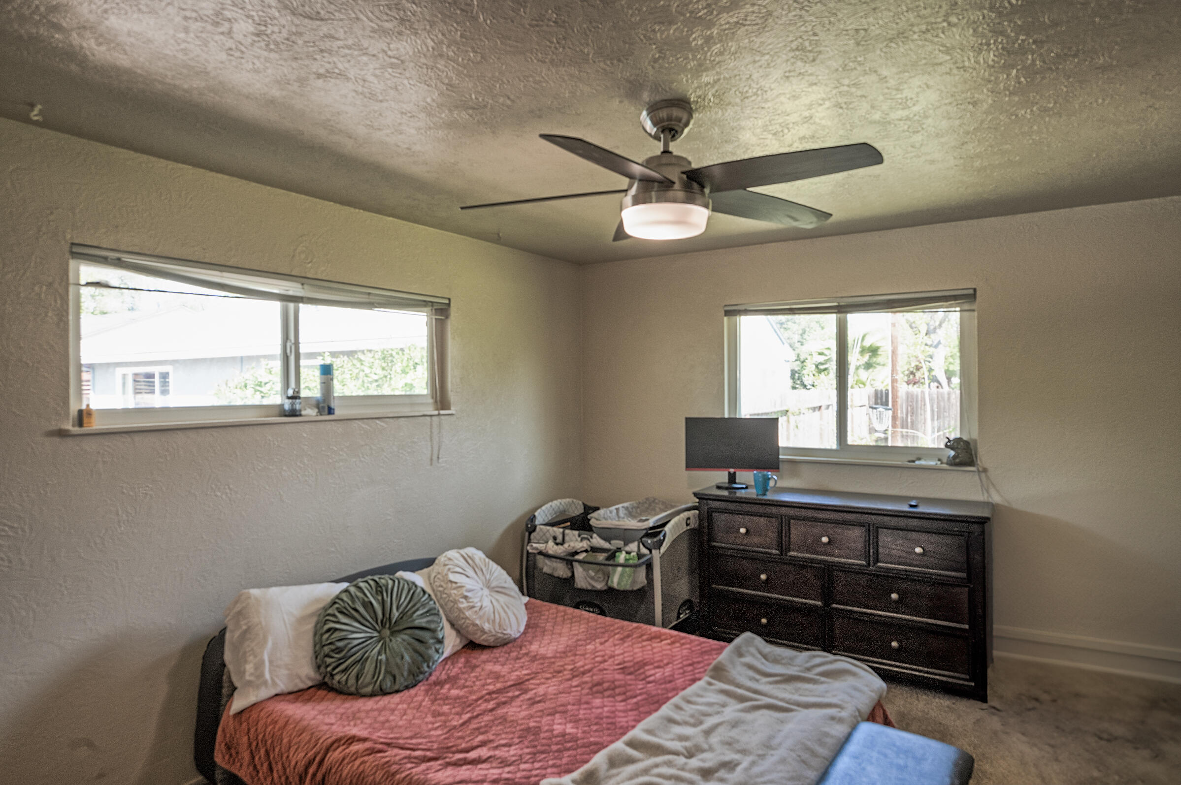 property viewer photo 15